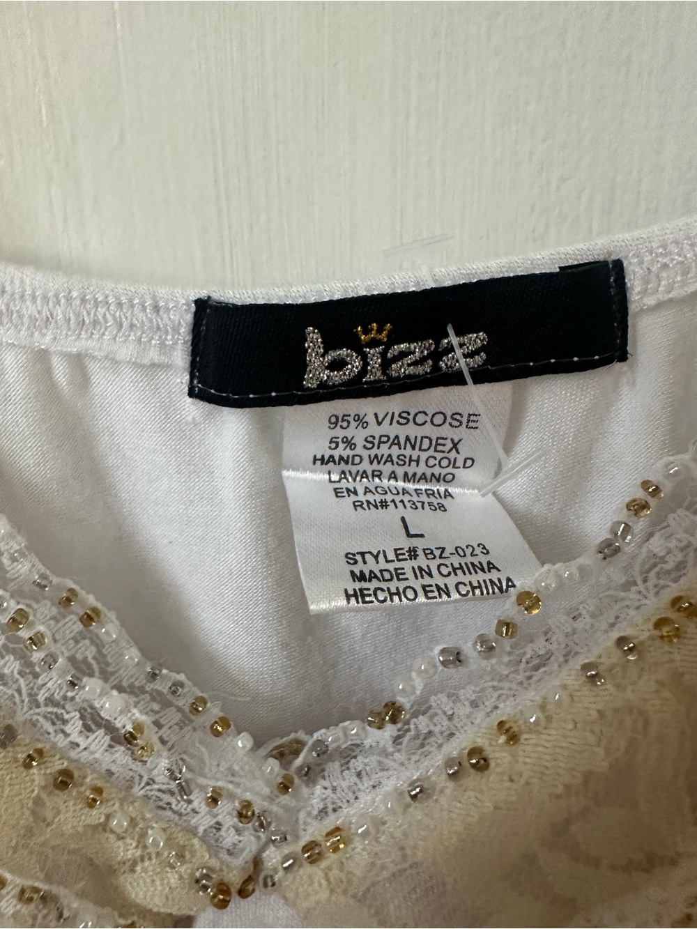 Bizz- Cream Lace Button-Front Cami Top size L - Picture 4 of 9